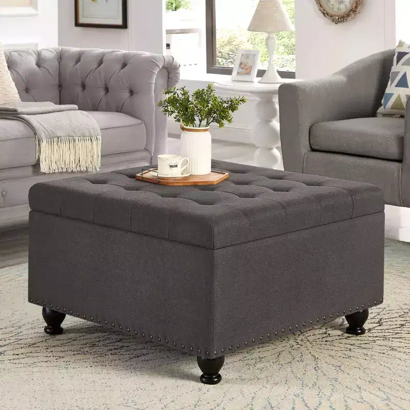 Pouffe de rangement carré de 76 cm avec capitonnage boutonné et clous décoratifs, repose-pieds rembourré avec pieds en bois pour salon, chambre, entrée