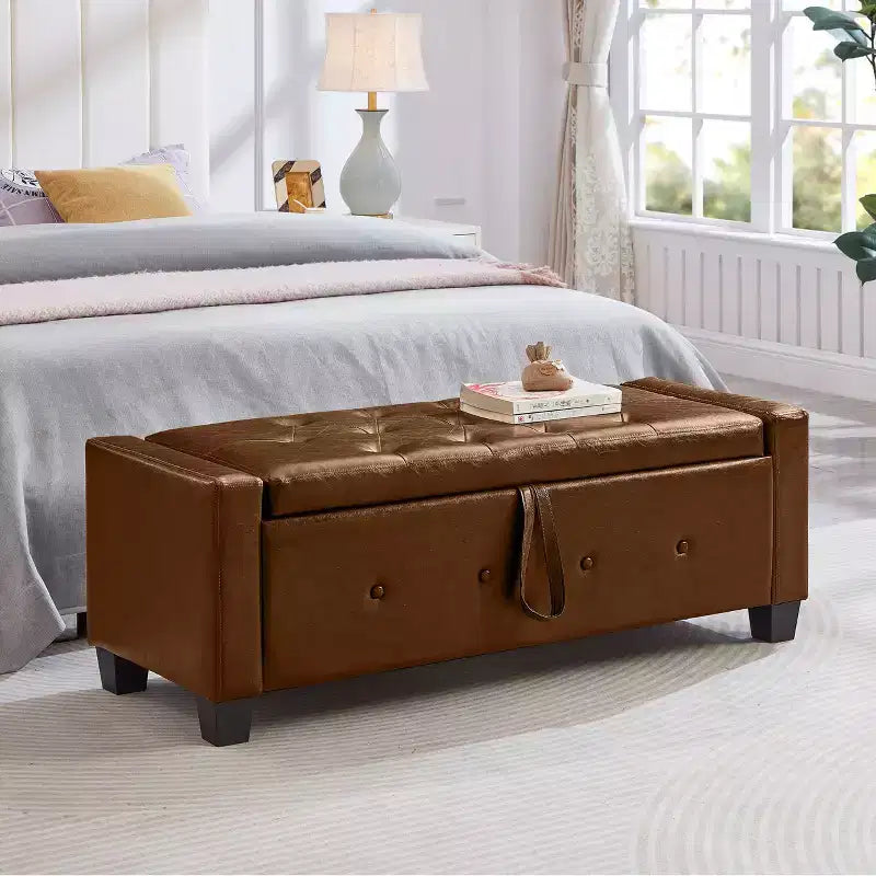 Banc de rangement moderne avec ottomane rembourrée en similicuir capitonné, banc d'entrée avec rangement, banc de bout de lit à plateau rabattable pour salon