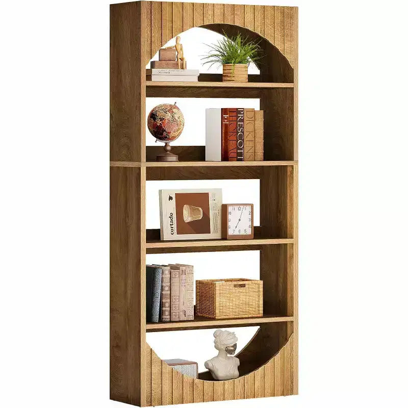Étagère haute à 5 niveaux de 70,8 po, Bibliothèque en bois de style ferme avec dessus arqué cannelé pour le salon et le bureau à domicile