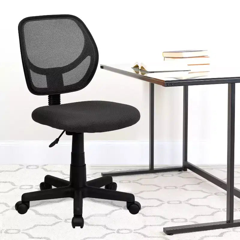 Fauteuil de bureau pivotant à dossier bas en maille avec dossier carré incurvé