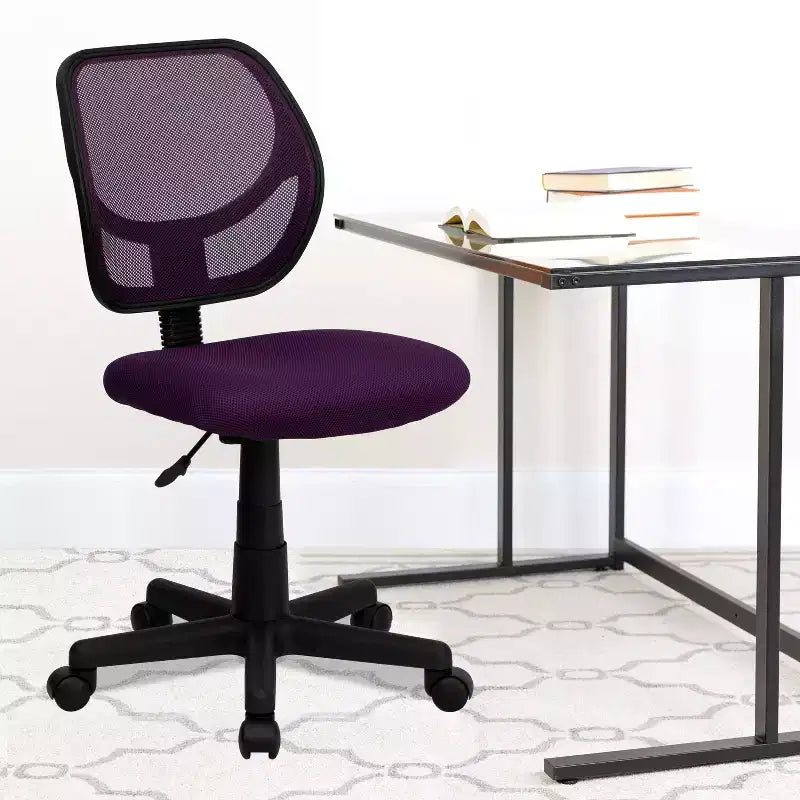 Fauteuil de bureau pivotant à dossier bas en maille avec dossier carré incurvé
