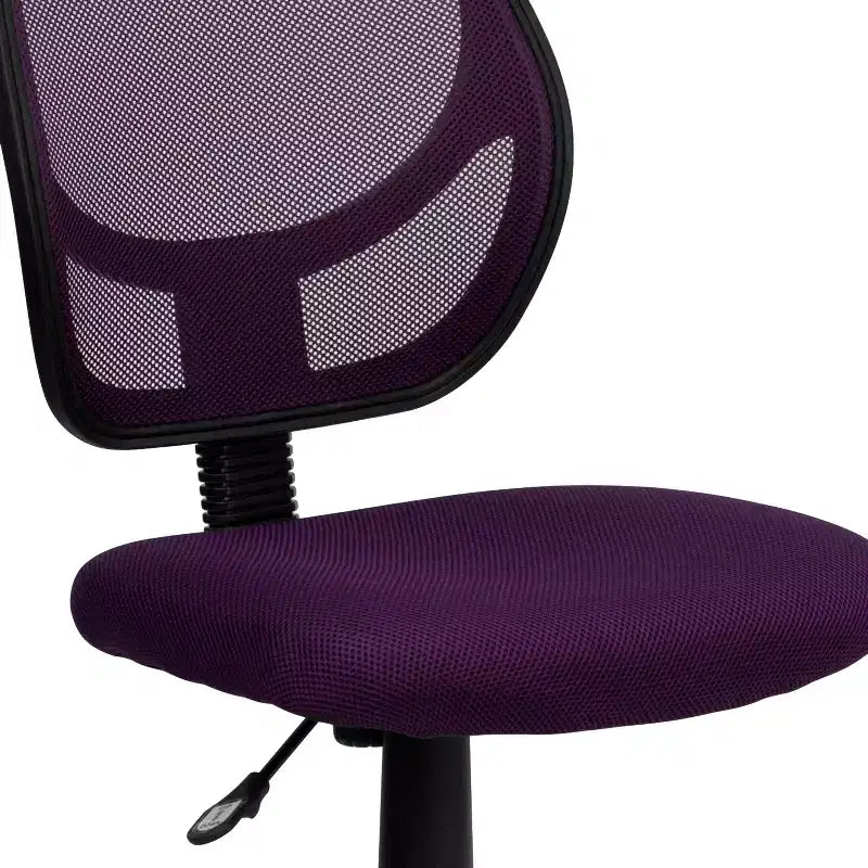 Fauteuil de bureau pivotant à dossier bas en maille avec dossier carré incurvé
